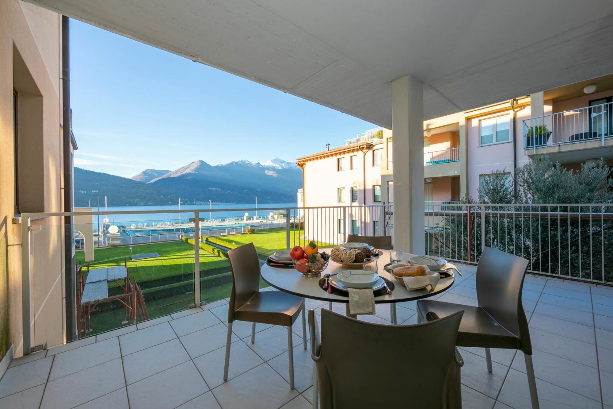 Vista Di Maccagno Fantastico Pool - Happy Rentals Exterior photo